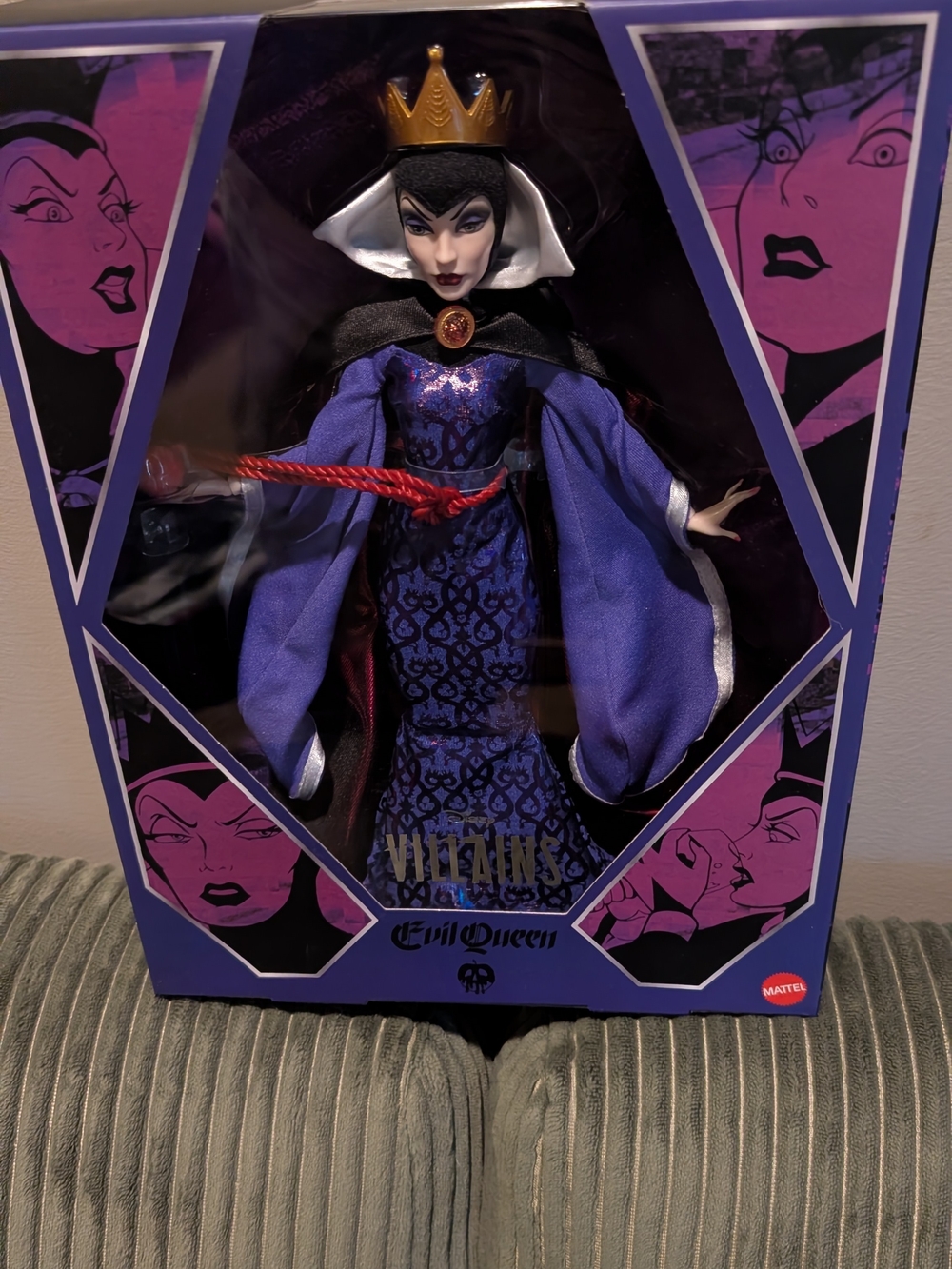 Disney Villains Collector Edition Evil Queen Doll
